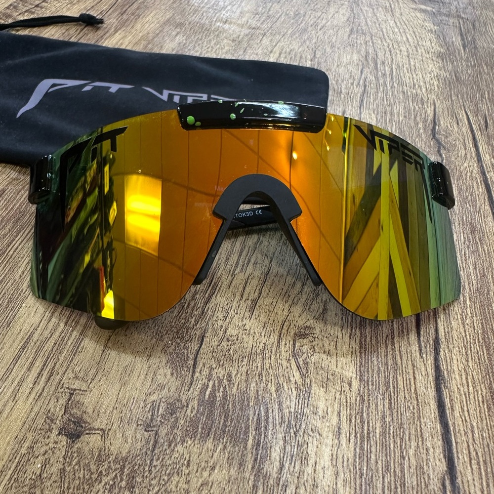 Pit Viper Sunglasses with Black Frame and Gold Lenses - Picture 2 of 9
